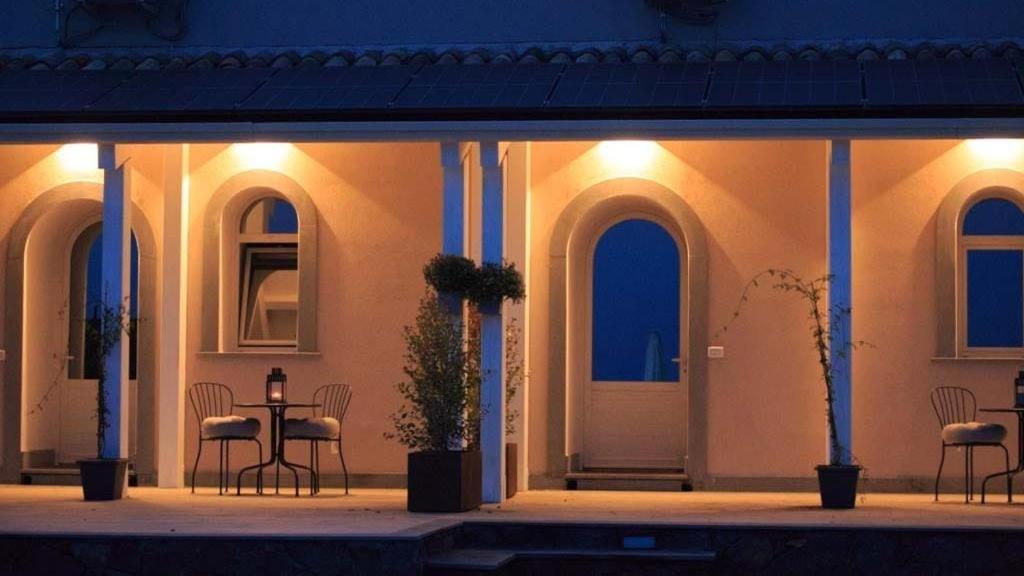 Maison Divaga Fleri Exterior photo